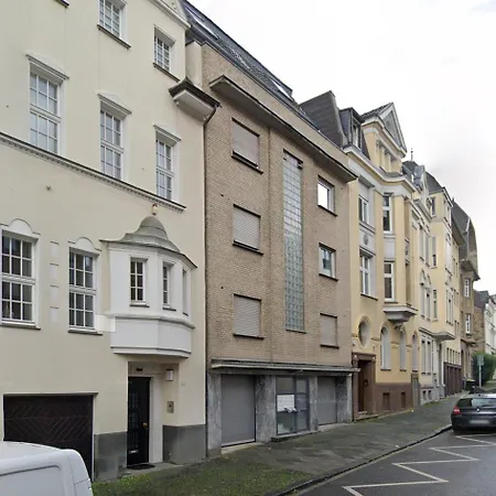 Tus-fewo#09 Serviced